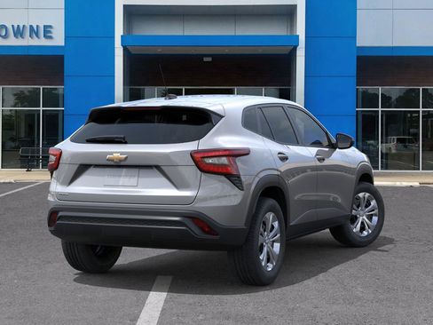 New 2026 Chevrolet Trax LS image 28