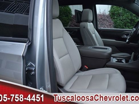Used 2024 Chevrolet Tahoe Z71 w/ Luxury Package AWD/4WD image 26