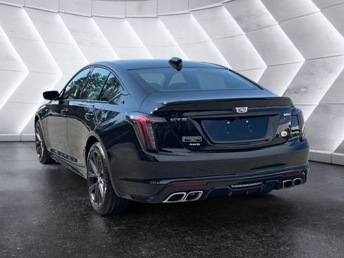 Used 2026 Cadillac CT5 V w/ Technology Package AWD/4WD image 4