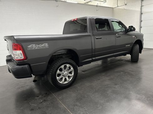 Used 2022 RAM 2500 Big Horn w/ Level A Equipment Group AWD/4WD image 9