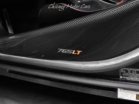 Used 2022 McLaren 765LT RWD image 29