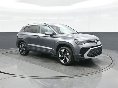 Certified 2025 Volkswagen Taos SE