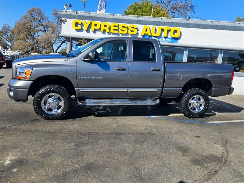 Used 2006 Dodge Ram 2500 Truck SLT AWD/4WD image 2
