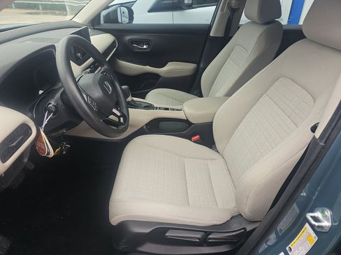 Used 2024 Honda HR-V LX image 6