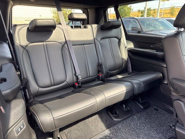 New 2026 Jeep Grand Wagoneer L 4WD image 29