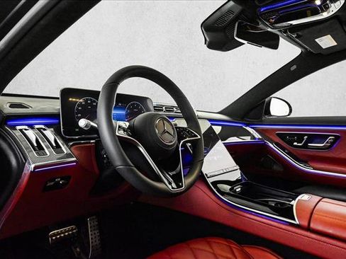 New 2026 Mercedes-Benz S 580 4MATIC Sedan image 10
