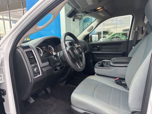Used 2019 RAM 1500 Tradesman w/ Popular Equipment Group AWD/4WD image 17
