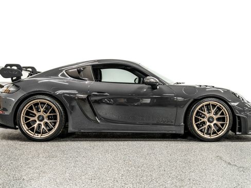 Used 2023 Porsche 718 Cayman GT4 RS image 34