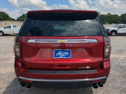 Used 2023 Chevrolet Tahoe Premier AWD/4WD image 3