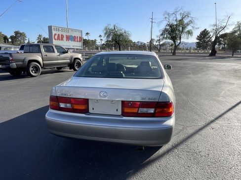 Used 1997 Lexus ES 330 FWD image 4