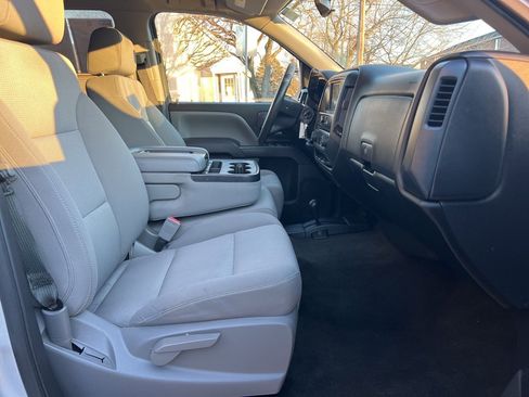 Used 2018 Chevrolet Silverado 1500 Custom w/ Rally 1 Edition image 19