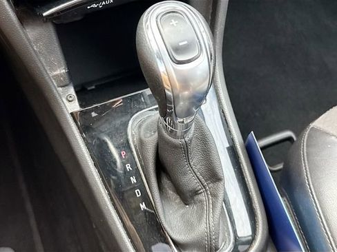 Used 2019 Buick Encore Preferred image 18