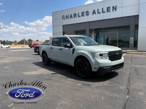 Used 2024 Ford Maverick XL FWD image 1