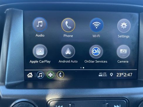 Used 2022 Chevrolet Colorado LT w/ Safety Package image 4