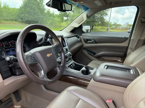 Used 2015 Chevrolet Tahoe LT RWD image 8