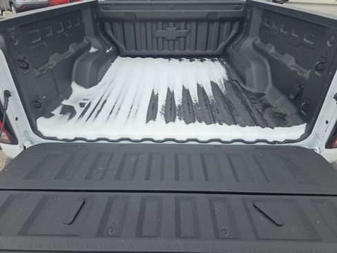 New 2026 Chevrolet Colorado ZR2 image 21