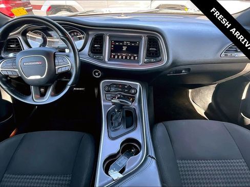 Used 2019 Dodge Challenger R/T image 7