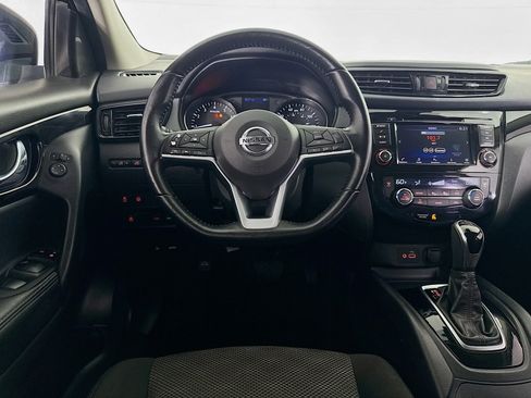 Used 2021 Nissan Rogue Sport SV FWD image 15