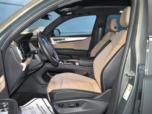 New 2026 Volkswagen Atlas Cross Sport SE image 6