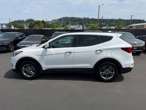 Used 2018 Hyundai Santa Fe Sport w/ 2.4L Tech Package 04 AWD/4WD image 7