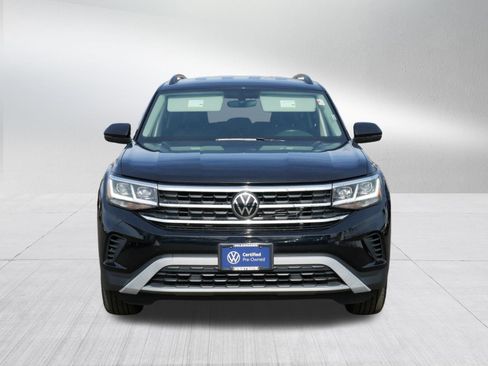 Certified 2023 Volkswagen Atlas SE image 2