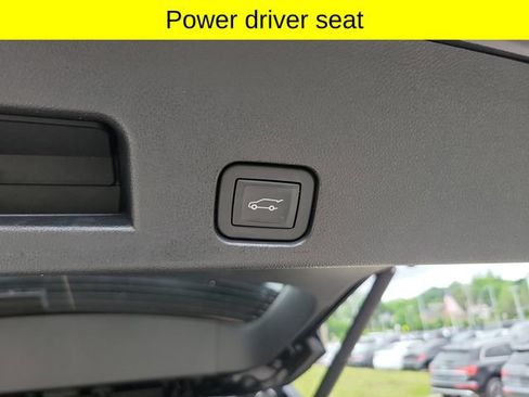 Used 2025 Chevrolet Traverse RS w/ LPO, Floor Liner Package AWD/4WD image 29
