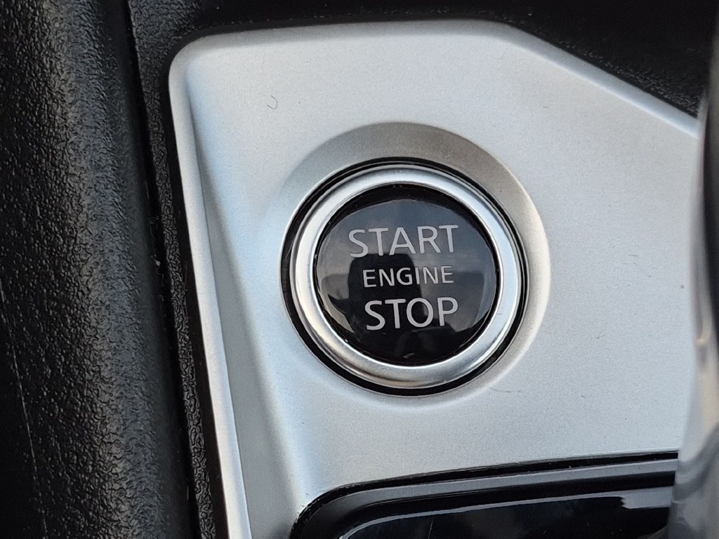 Used 2025 Nissan Altima 2.5 S FWD image 15