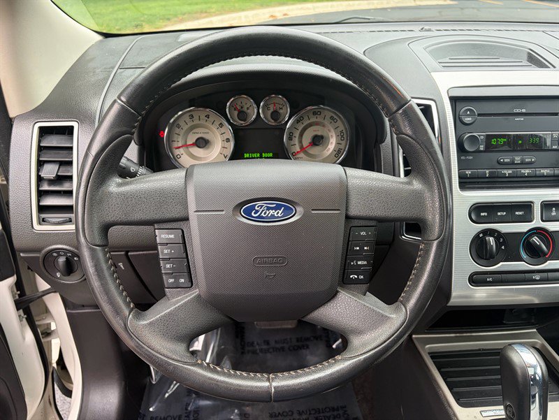 Used 2008 Ford Edge SEL FWD image 30