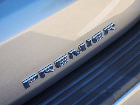 Used 2024 Chevrolet Tahoe Premier w/ Advanced Technology Package AWD/4WD image 9