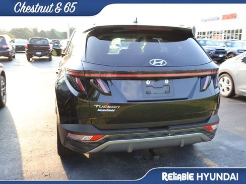 Used 2023 Hyundai Tucson Limited FWD image 16