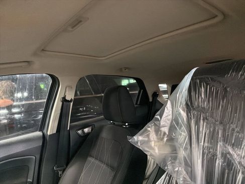 Used 2020 Ford EcoSport SE w/ SE Convenience Package FWD image 16