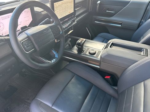 Used 2024 GMC Hummer EV 3X w/ Extreme Off-Road Package image 10