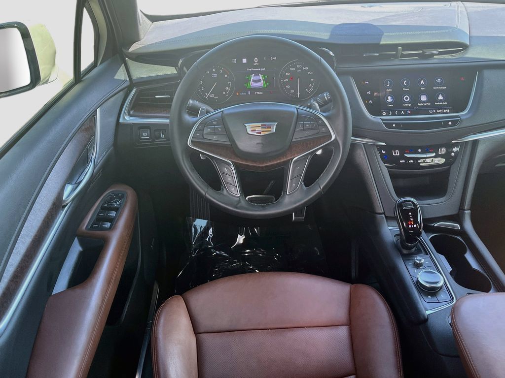 Used 2026 Cadillac XT5 Sportv w/ LPO, Onyx Lite Package AWD/4WD image 24