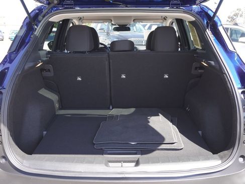 Used 2026 Nissan Kicks SV FWD image 8