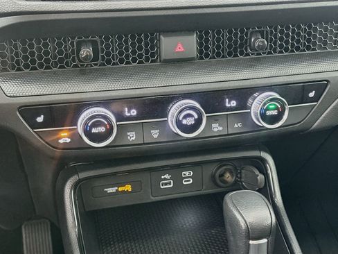 Used 2024 Honda CR-V EX image 23