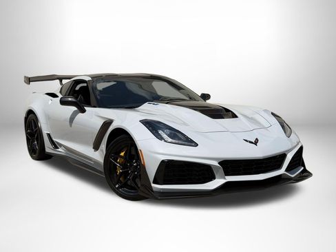 Used 2019 Chevrolet Corvette ZR1 w/ ZTK Track Performance Package RWD image 1