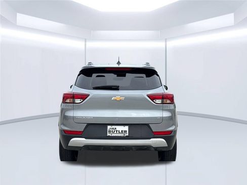 Used 2025 Chevrolet TrailBlazer LT FWD image 5