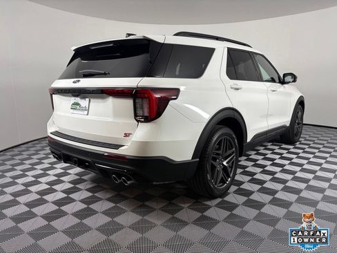 Used 2025 Ford Explorer ST w/ Sun And Sound Package AWD/4WD image 8