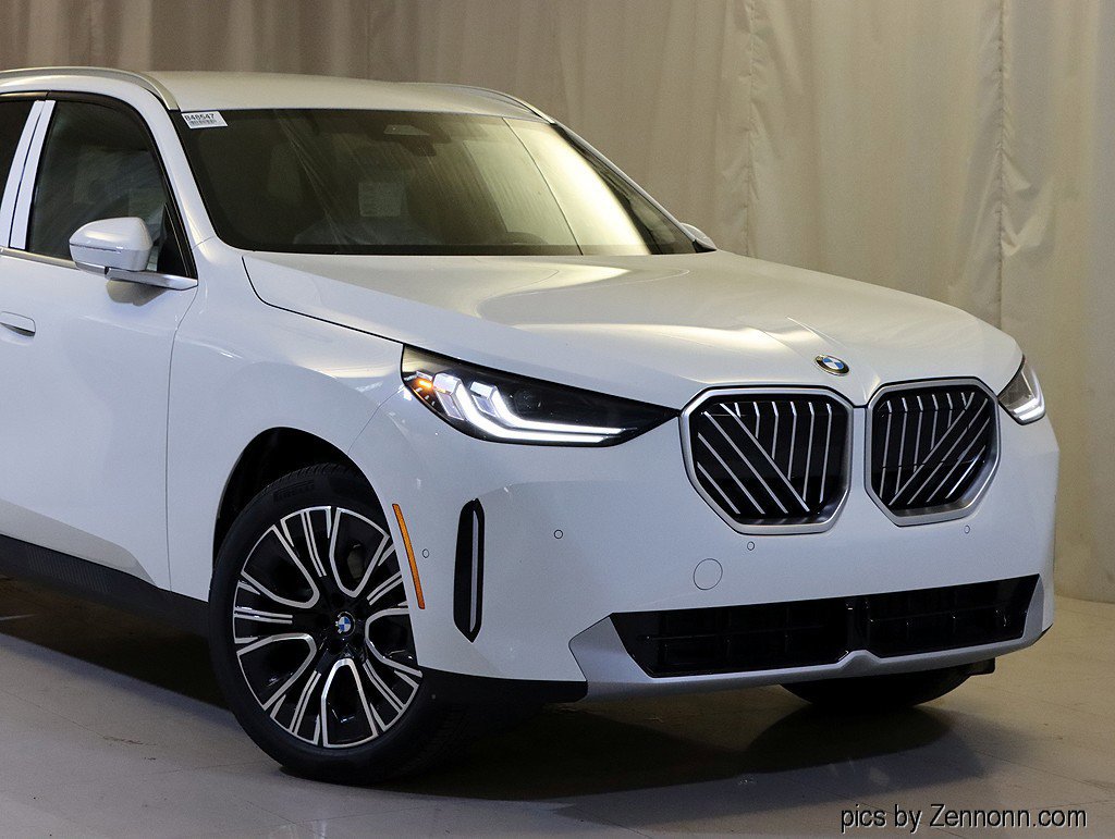 Used 2026 BMW X3 xDrive30i AWD/4WD image 4