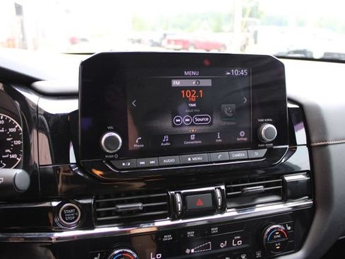 Used 2023 Nissan Pathfinder Rock Creek AWD/4WD image 22