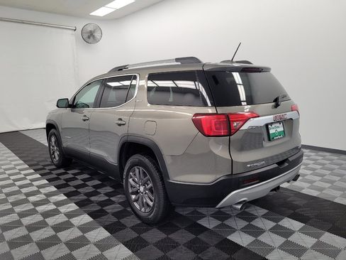 Used 2019 GMC Acadia SLT AWD/4WD image 5