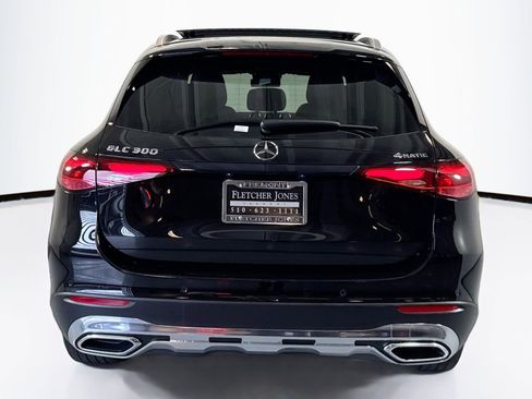 Used 2024 Mercedes-Benz GLC 300 4MATIC image 6