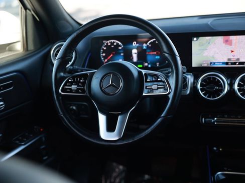Used 2023 Mercedes-Benz EQB 350 4MATIC SUV w/ Exclusive Package image 25