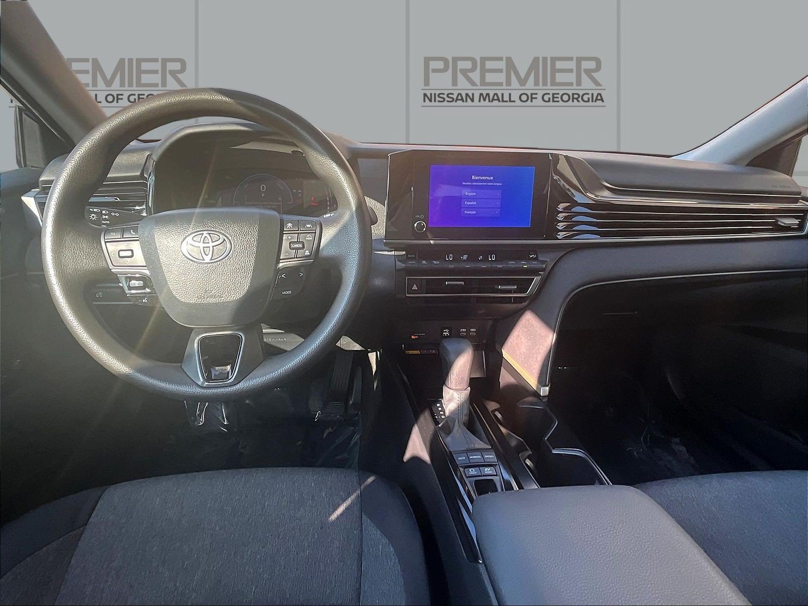 Used 2025 Toyota Camry LE FWD image 9