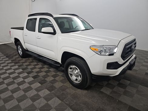 Used 2023 Toyota Tacoma SR AWD/4WD image 3