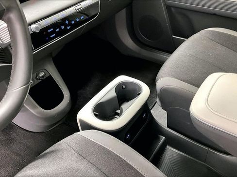 Used 2022 Hyundai Ioniq 5 SE w/ Cargo Package image 17