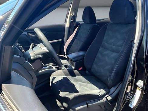 Used 2016 Nissan Rogue S w/ Appearance Package FWD image 20