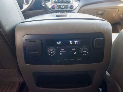 Used 2018 Chevrolet Tahoe LT w/ LT Signature Package image 18