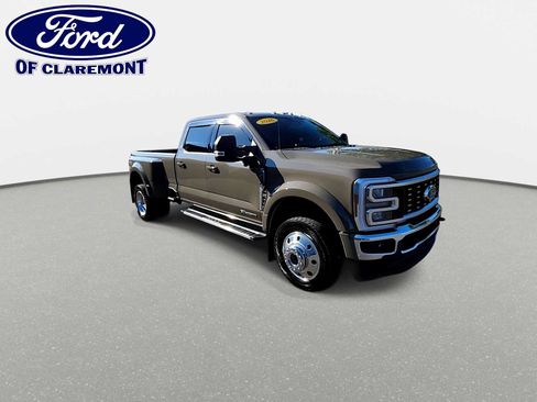 Used 2026 Ford F450 XLT w/ XLT Premium Package AWD/4WD image 2