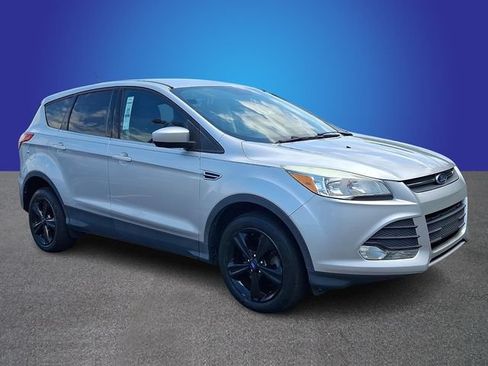 Used 2015 Ford Escape SE AWD/4WD image 3